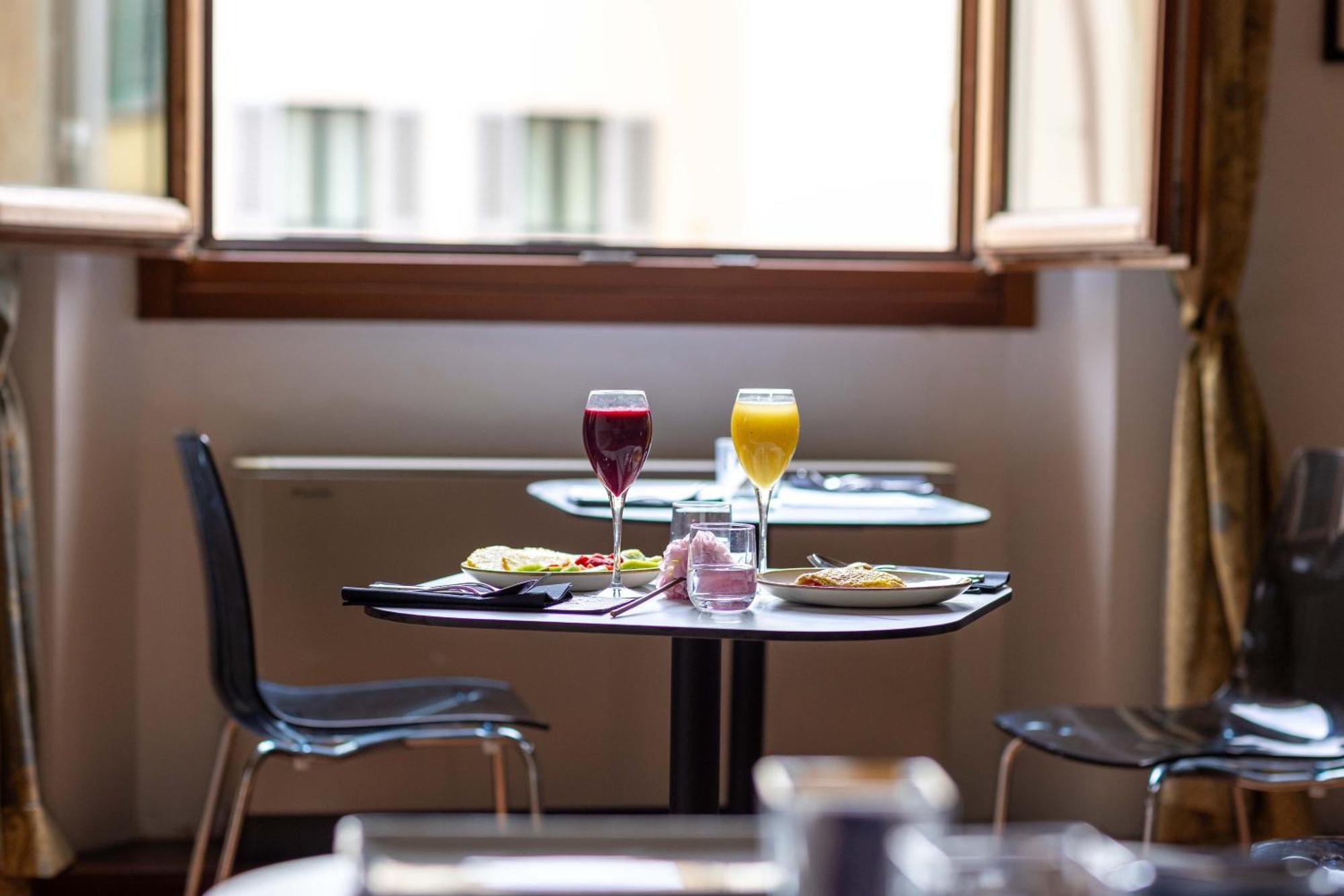 Relais Hotel Centrale "Dimora Storica" Firenze Eksteriør bilde